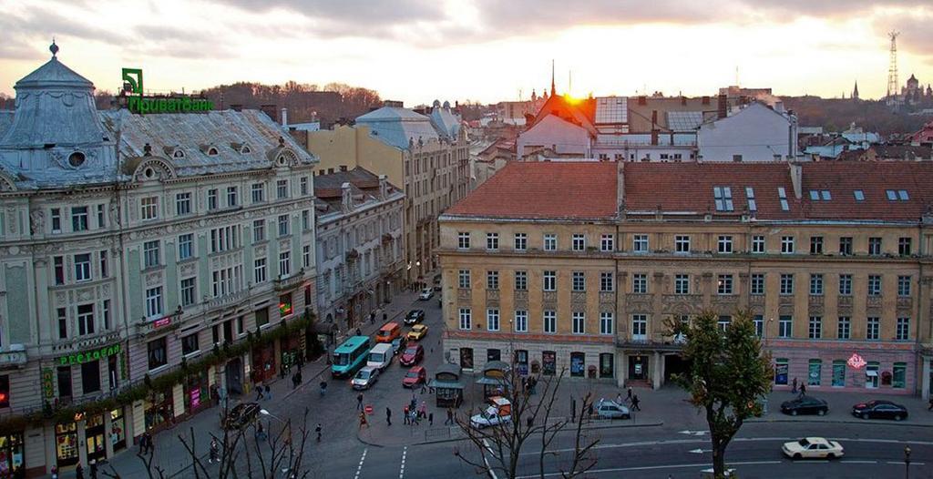 Apartment On Svobody Avenue Lemberg Exterior foto